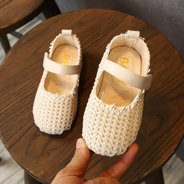 Pantofi moderni pentru copii pentru fete - in trei culori