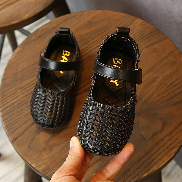 Pantofi moderni pentru copii pentru fete - in trei culori