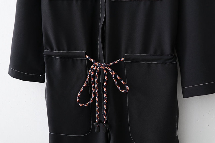 Καθημερινή γυναικεία ολόσωμη φόρμα  με κορδόνια και τσέπες σε μαύρο χρώμα