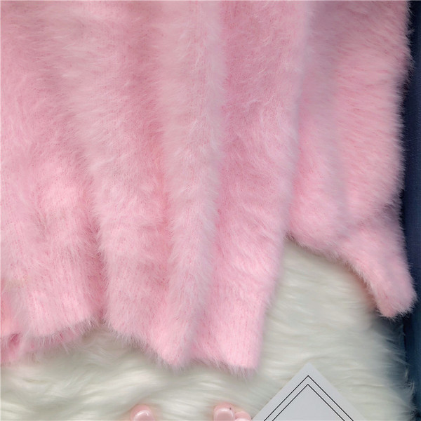 Μοντέρνο χνουδωτό γυναικείο  πουλόβερ  σε ροζ χρώμα