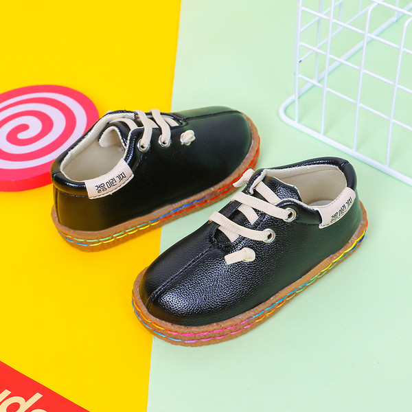 Μοντέρνα παιδικά παπούτσια  οικολογικού δέρματος για αγόρια