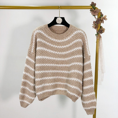 Γυναικείο κομψό πουλόβερ  με O-λαιμό σε γκρι και μπεζ χρώμα