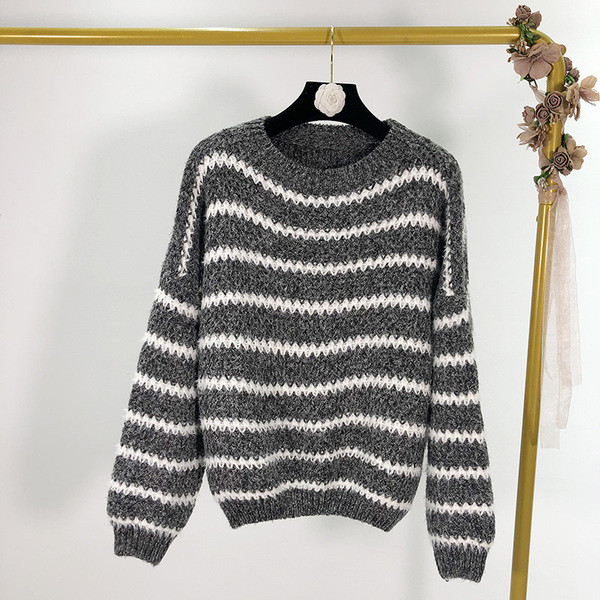 Γυναικείο κομψό πουλόβερ  με O-λαιμό σε γκρι και μπεζ χρώμα