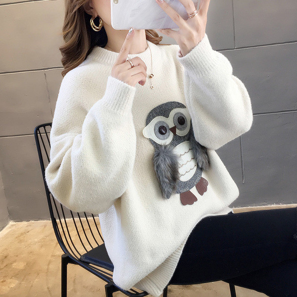 Χειμερινό γυναικείο πουλόβερ  με τρισδιάστατο στοιχείο σε διάφορα χρώματα