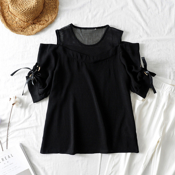 Καθημερινή γυναικεία μπλούζα με κοντό μανίκι και  κορδόνια  σε τρία χρώματα