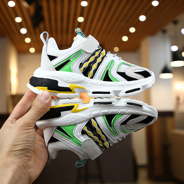 Παιδικά αθλητικά παπούτσια σε τρία χρώματα - για αγόρια