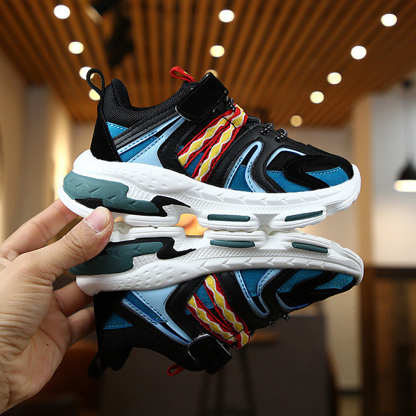 Παιδικά αθλητικά παπούτσια σε τρία χρώματα - για αγόρια