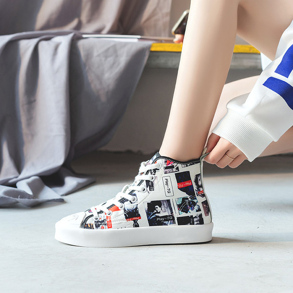 Καθημερινά  γυναικεία αθλητικά πάνινα παπούτσια σε τρία χρώματα