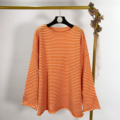 Γυναικείο ριγέ πουλόβερ σε τέσσερα χρώματα - ευρύ μοντέλο