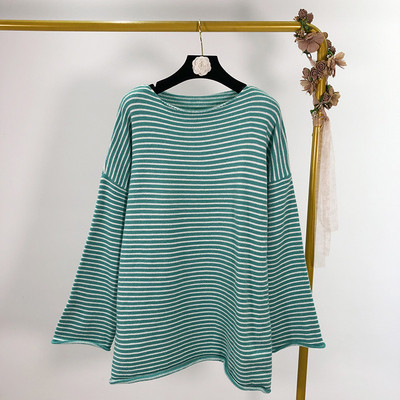 Γυναικείο ριγέ πουλόβερ σε τέσσερα χρώματα - ευρύ μοντέλο