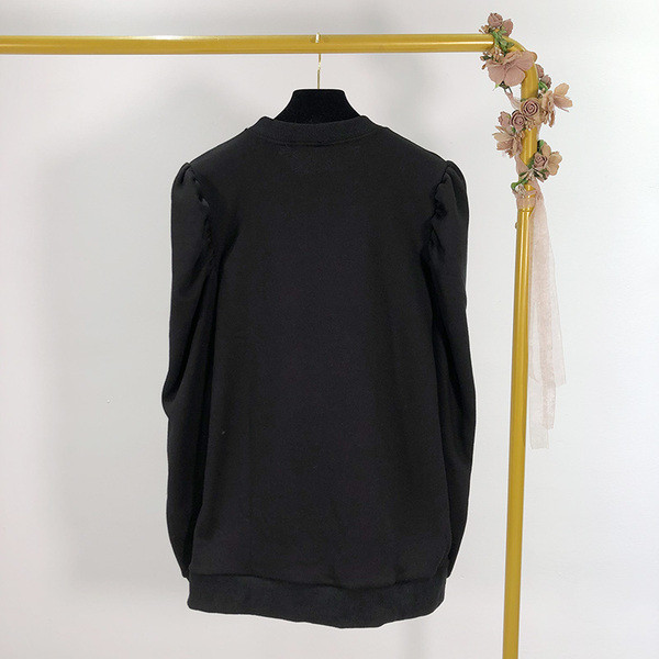 Μακρύ φούτερ με ωοειδές ντεκολτέ και μακρύ μανίκι σε μαύρο χρώμα