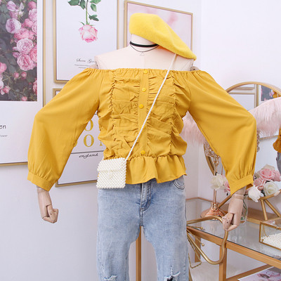 Καθημερινή γυναικεία  μπλούζα σε διάφορα χρώματα με γυμνούς ώμους