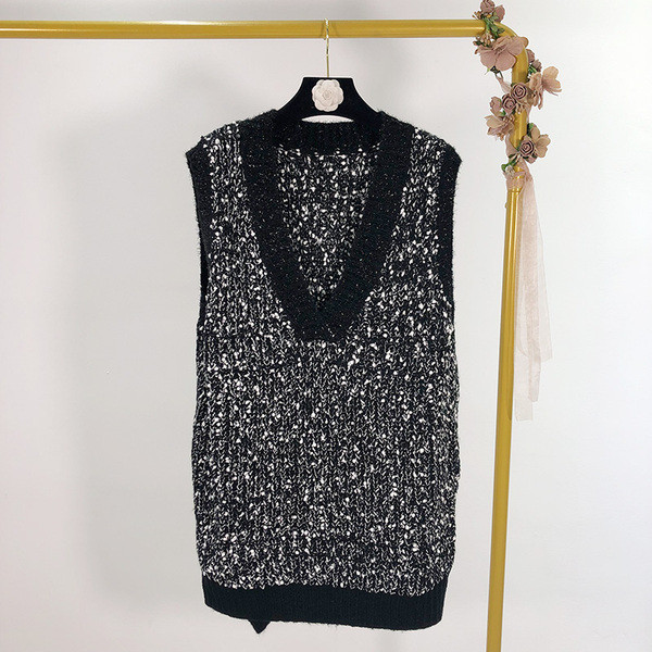 Καθημερινό μακρύ  γιλέκο με λαιμόκοψη