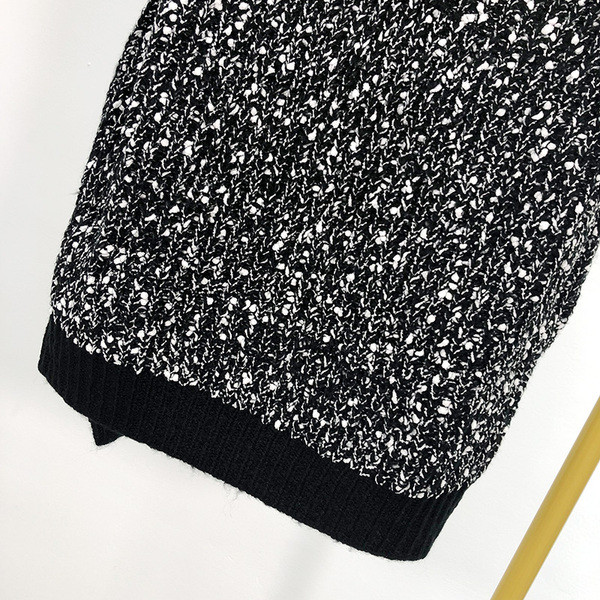 Καθημερινό μακρύ  γιλέκο με λαιμόκοψη