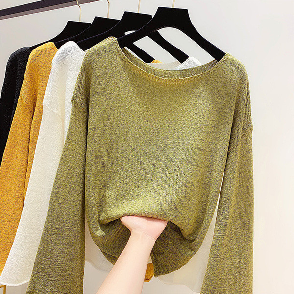 Γυναικείο πουλόβερ  με στρογγυλή λαιμόκοψη και μακρύ μανίκι