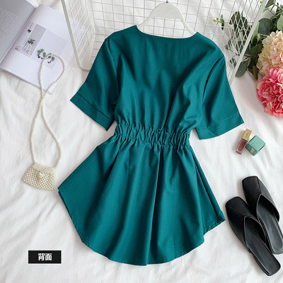 Κομψή ασύμμετρη γυναικεία μπλούζα με διάφορα χρώματα στο λαιμό V