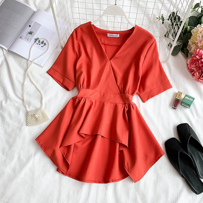 Κομψή ασύμμετρη γυναικεία μπλούζα με διάφορα χρώματα στο λαιμό V