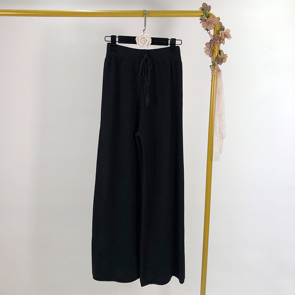 Дълъг и широк панталон от тънко плетиво в три цвята