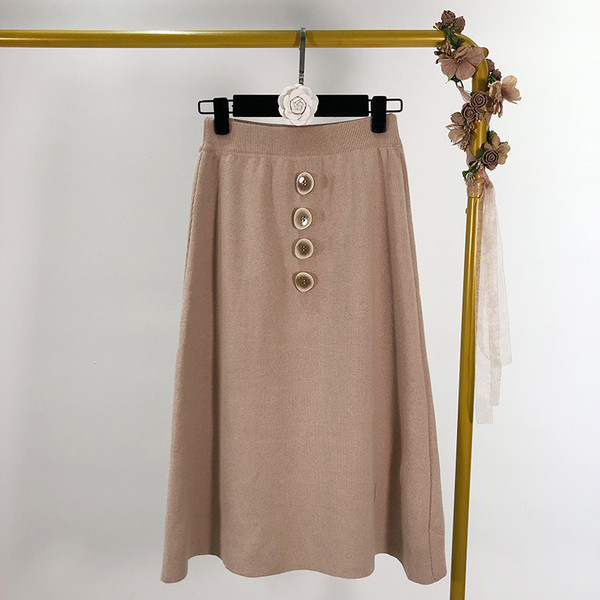 Fusta de dama lunga din tricotat subtire cu nasturi si talie elastica