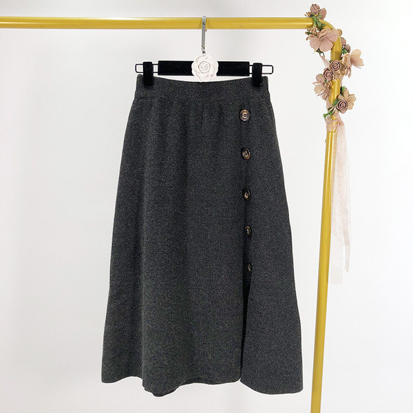 Hosszú kötött szoknya gombokkal, két színben - szabásmintás