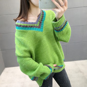 Χειμερινό πουλόβερ γυναικείο μοντέλο με λαιμόκοψη σε διάφορα χρώματα