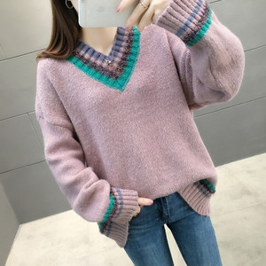 Χειμερινό πουλόβερ γυναικείο μοντέλο με λαιμόκοψη σε διάφορα χρώματα