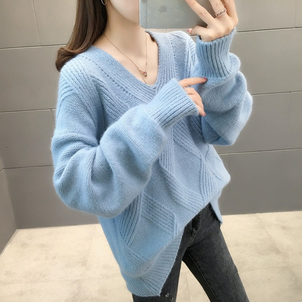 Γυναικείο πουλόβερ σε λευκό, πράσινο, μπλε και πορτοκαλί χρώμα