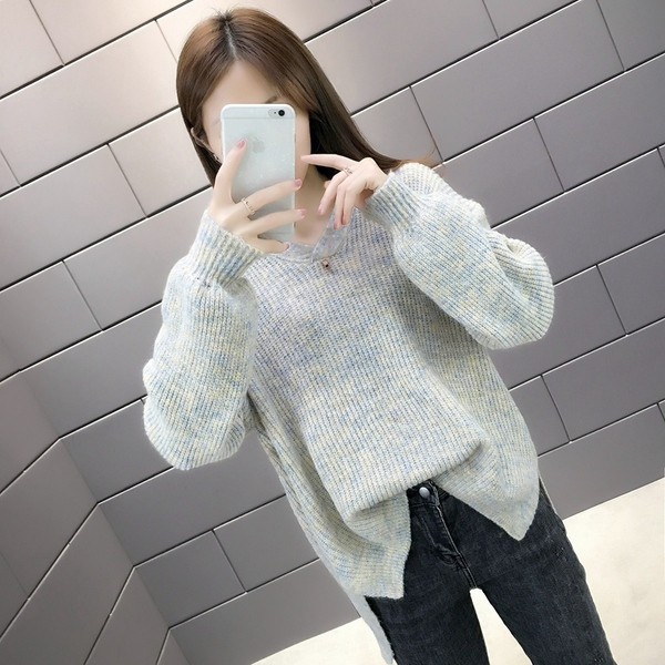 Női téli pulóver - széles modell fehér, kék és sárga színben