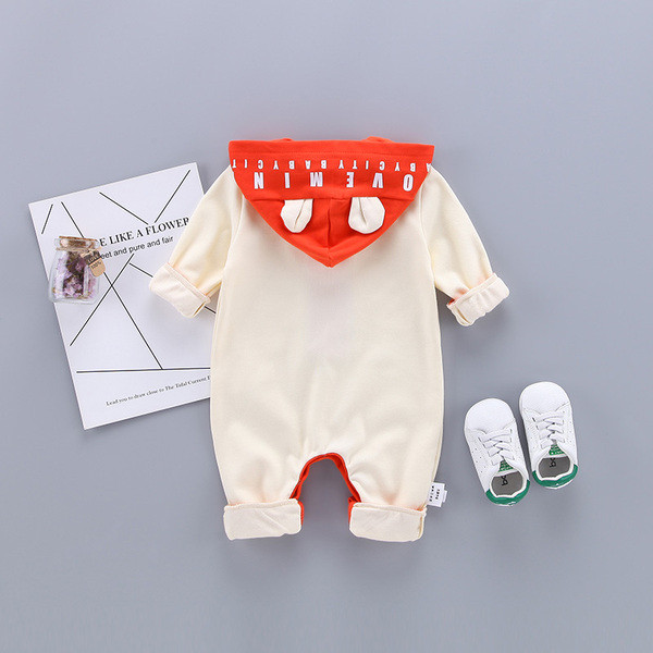 Salopetă modernă pentru copii pentru băieți cu glugă în alb