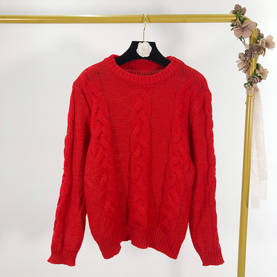 Πουλόβερ με ωοειδές ντεκολτέ σε τρία χρώματα