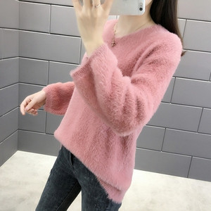 Γυναικεία χειμερινό  πουλόβερ με λαιμόκοψη σε διάφορα χρώματα