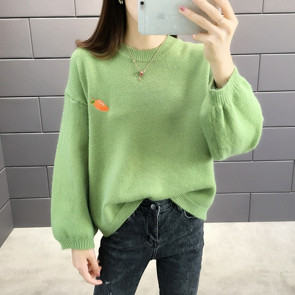 Γυναικείο  casual πουλόβερ - ένα ευρύ σχέδιο σε διάφορα χρώματα