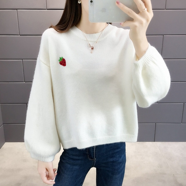 Γυναικείο  casual πουλόβερ - ένα ευρύ σχέδιο σε διάφορα χρώματα