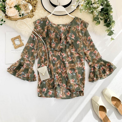 Μοντέρνο γυναικείο πουκάμισο με floral μοτίβο σε διάφορα χρώματα