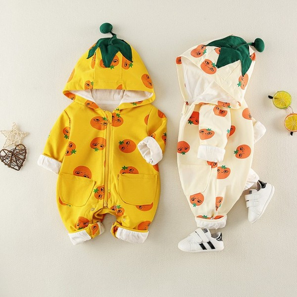 Βρεφική ολόσωμη φόρμα για αγόρια με τσέπες και φερμουάρ σε δύο χρώματα