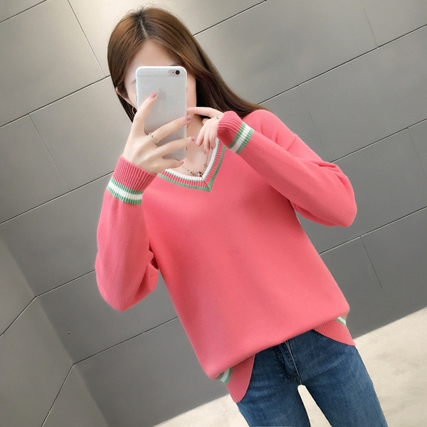 Bluza de dama toamna-iarna cu decolteu spitz in mai multe culori