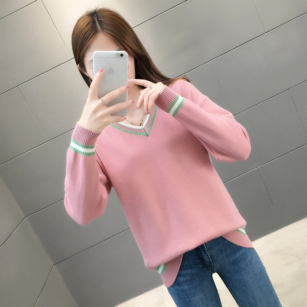 Bluza de dama toamna-iarna cu decolteu spitz in mai multe culori