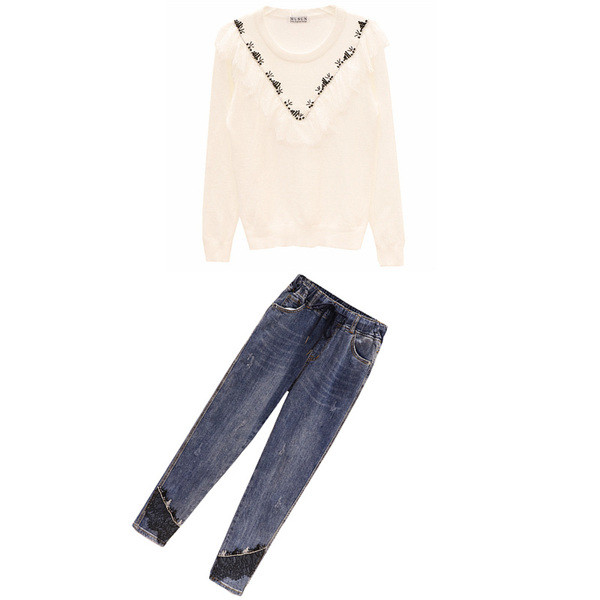 Καθημερινά γυναικεία σύνολα με δαντέλα σε τρία χρώματα