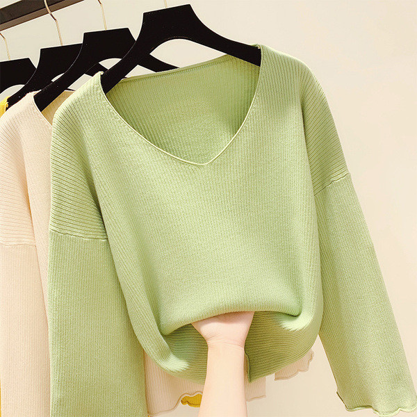 Pulover de dama cu decolteu spitz in mai multe culori