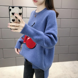 Modern női pulóver rátéttel, több színben