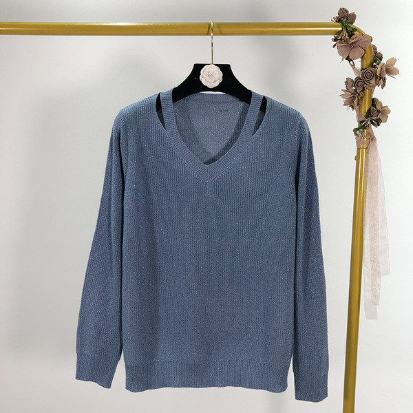 Γυναικείο πουλόβερ  με λαιμόκοψη σε πέντε χρώματα με γυαλιστερό αποτέλεσμα