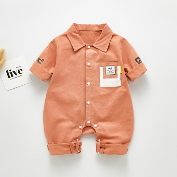 Új modell baba overall fiúknak klasszikus gallérral és gombokkal, két színben