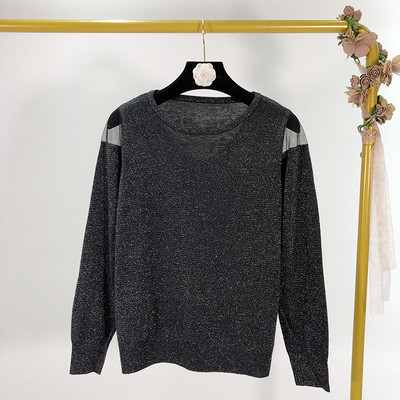 Γυναικείο πουλόβερ με διαφανή στοιχεία και κομψό αποτέλεσμα