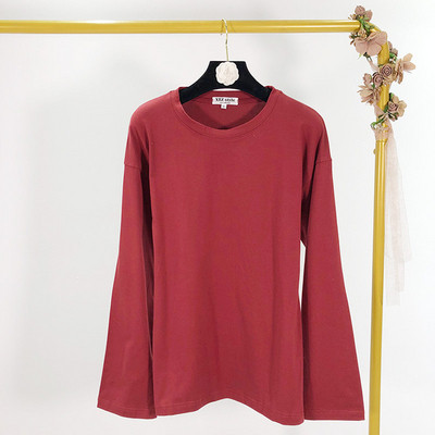 Γυναικείες μπλούζες με εφαρμογή στην πλάτη