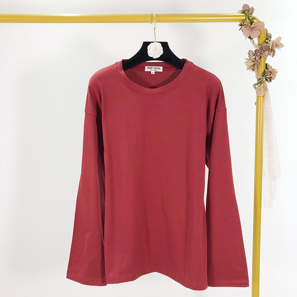 Γυναικείες μπλούζες με εφαρμογή στην πλάτη