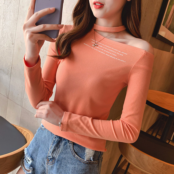 Aktuális női blúz három színben - feliratokkal