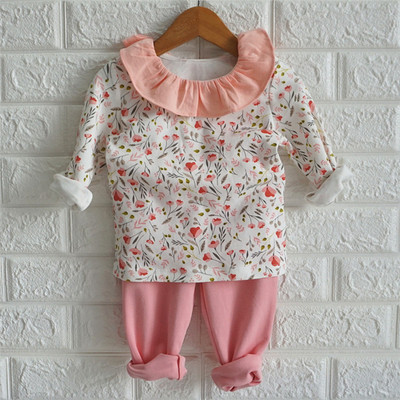 Модерен детски комплект за момичета от две части блуза с флорални мотиви + панталон