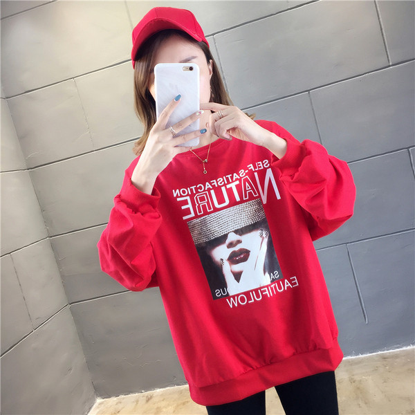 Καθημερινή  γυναικεία μπλούζα με έγχρωμη εφαρμογή σε τρία χρώματα