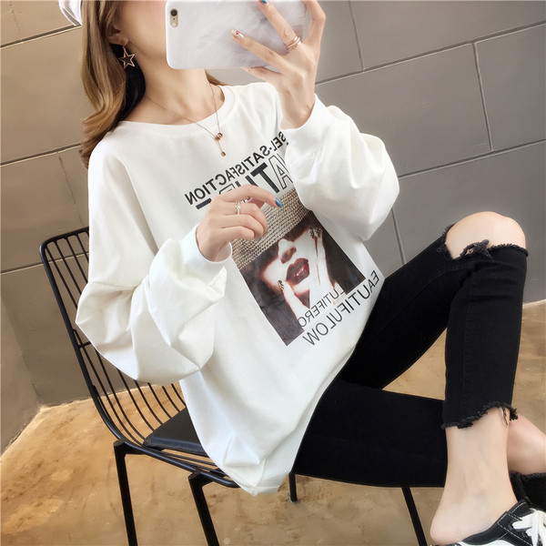 Καθημερινή  γυναικεία μπλούζα με έγχρωμη εφαρμογή σε τρία χρώματα