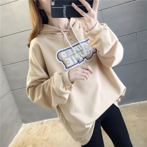 Γυναικείο καθημερινό  φούτερ με έγχρωμα γράμματα σε τρία χρώματα